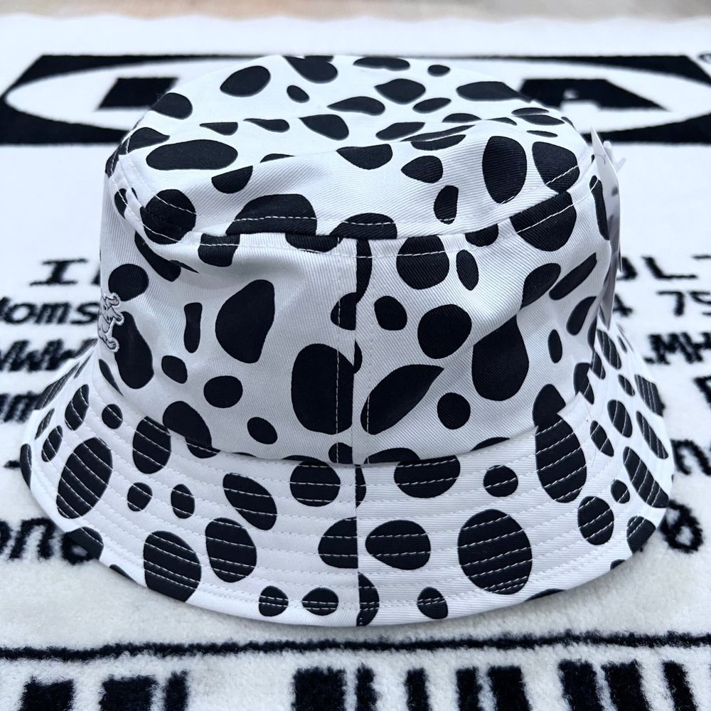 Tokyo Disney Sea 101 Dalmation Black White Polkadot Bucket Hat - Picture 2 of 9